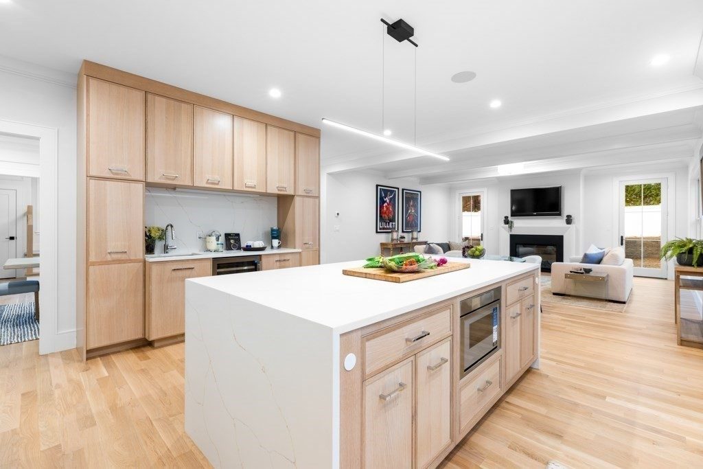 66 Bess Rd, Needham, MA 02492 — sold by Jenna Levin