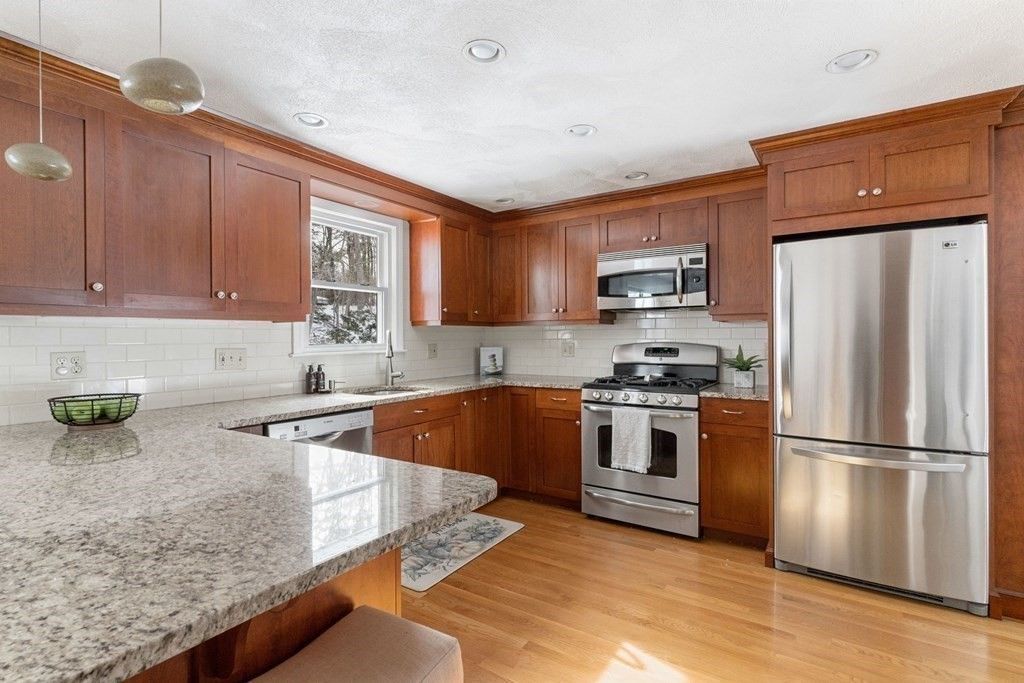 17 Mark Street, Natick, MA 01760 — sold by Jenna Levin