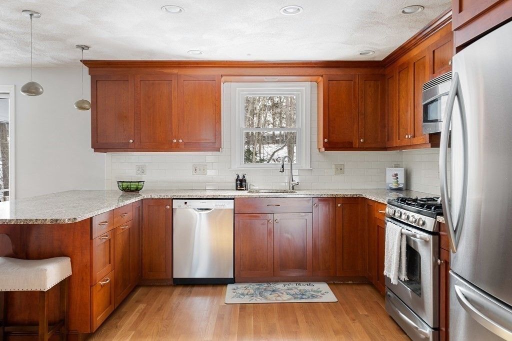 17 Mark Street, Natick, MA 01760 — sold by Jenna Levin