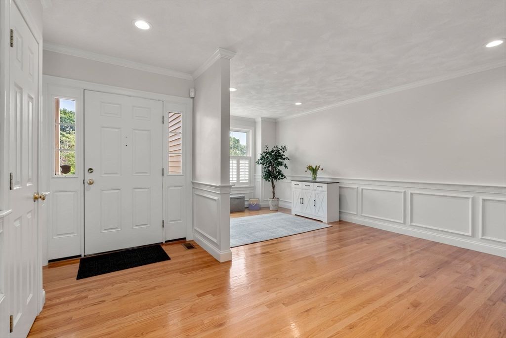25 Andrea Circle # 25, Needham, MA 02492 — sold by Jenna Levin
