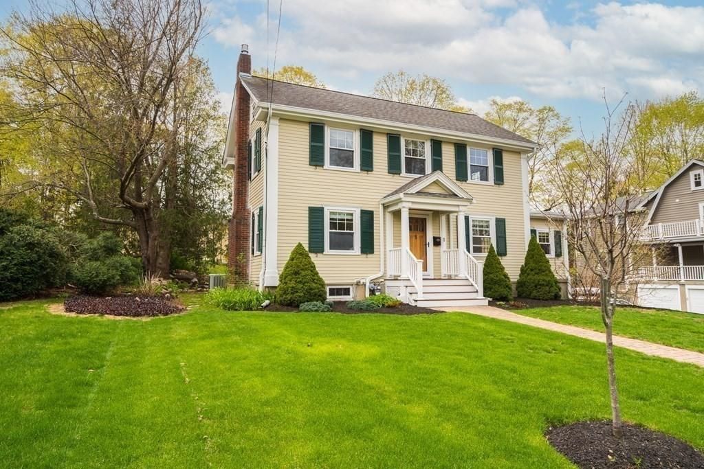 11 Saunders Terrace, Wellesley, MA 02481 — sold by Jenna Levin