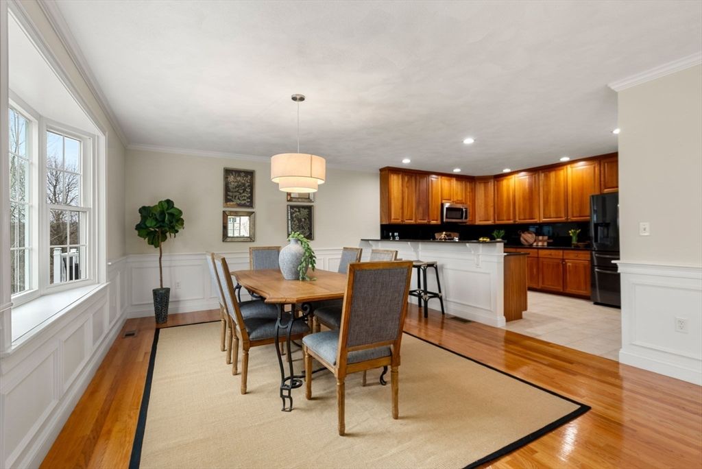 36 Andrea Circle, Needham, MA 02494 — sold by Jenna Levin