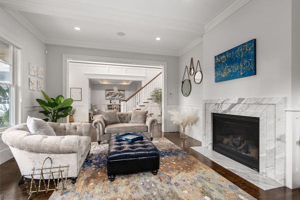370 Grove St, Needham, MA 02492 — sold by Jenna Levin