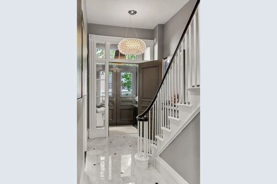 69 Hancock Street, Boston, MA 02114 — for sale by Jenna Levin