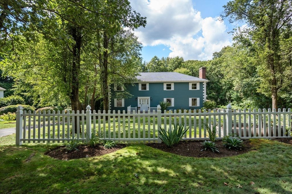 429 Warren St, Needham, MA 02492 — sold by Jenna Levin