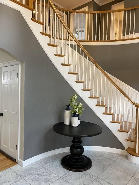 18 Saddlebrook, Wayland, MA 01778 — leased by Jenna Levin