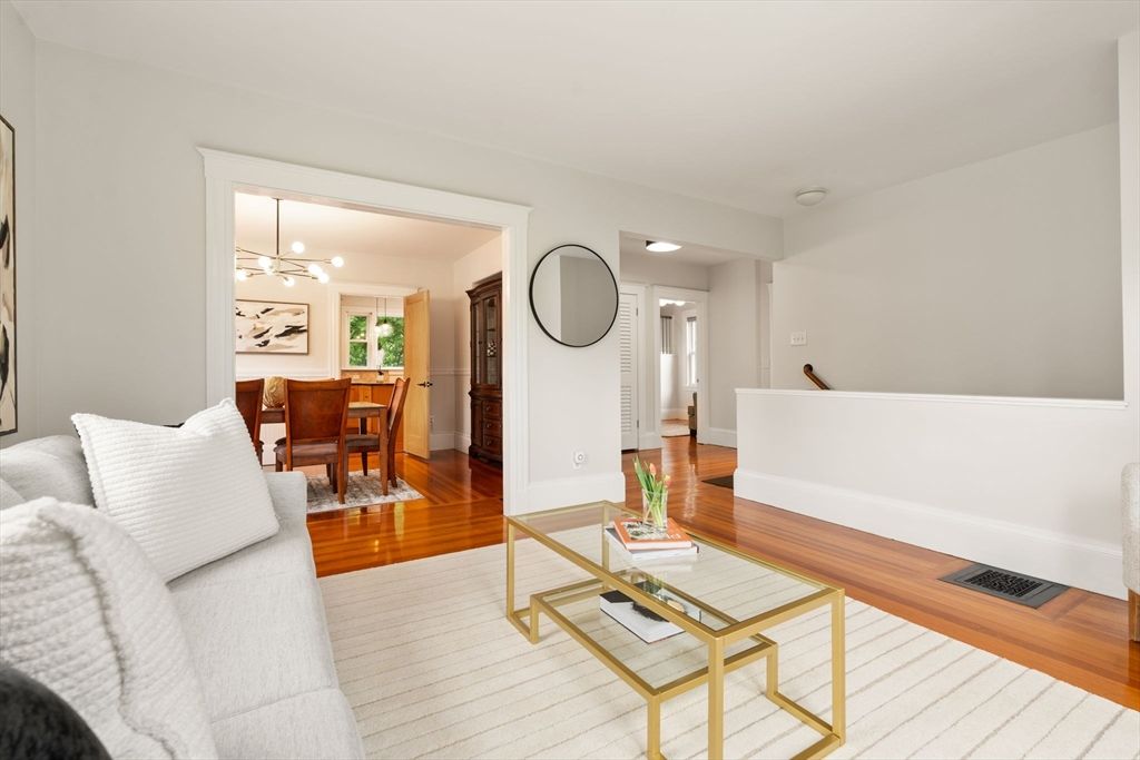 39 Irving St # 39, Newton, MA 02459 — sold by Jenna Levin