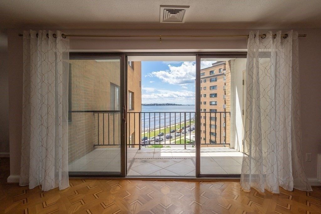 295 Lynn Shore Unit: 606, Lynn, MA 01902 — sold by Jenna Levin