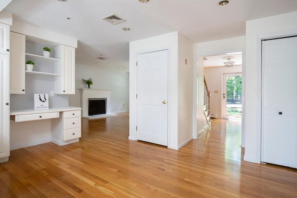84 Wellesley Ave., Wellesley, MA 02482 — leased by Jenna Levin
