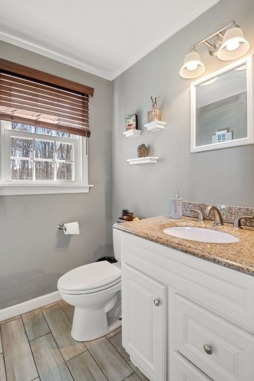 224 Oregon Rd, Ashland, MA 01721 — sold by Jenna Levin