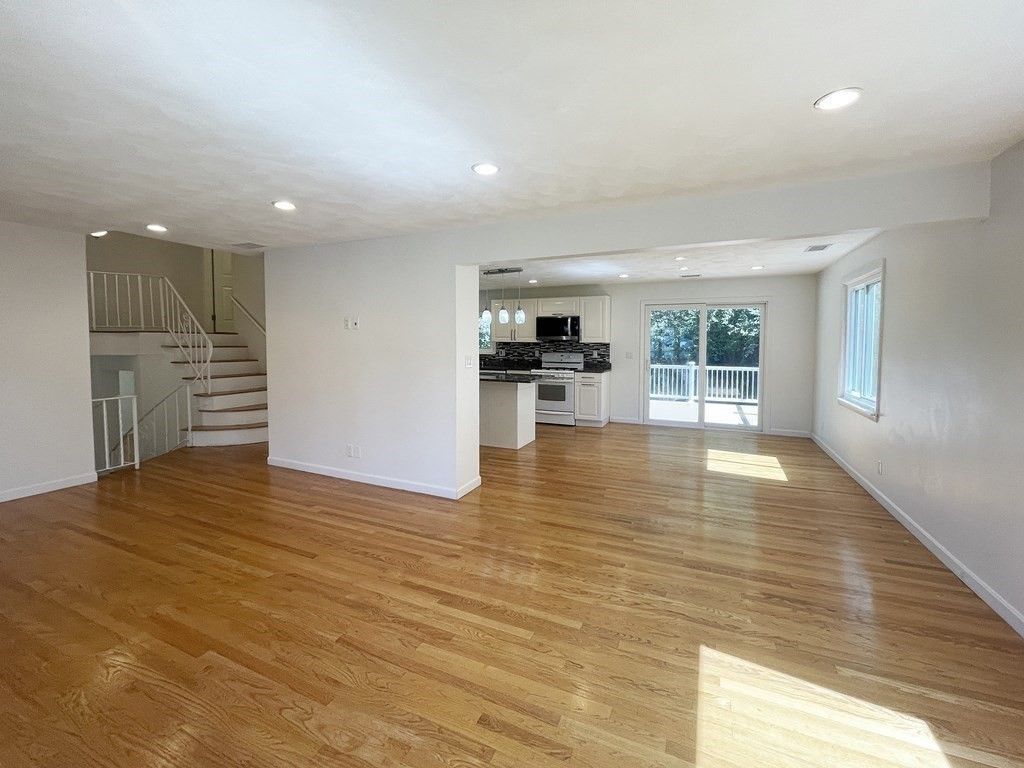 744 Dedham St, Newton, MA 02459 — leased by Jenna Levin